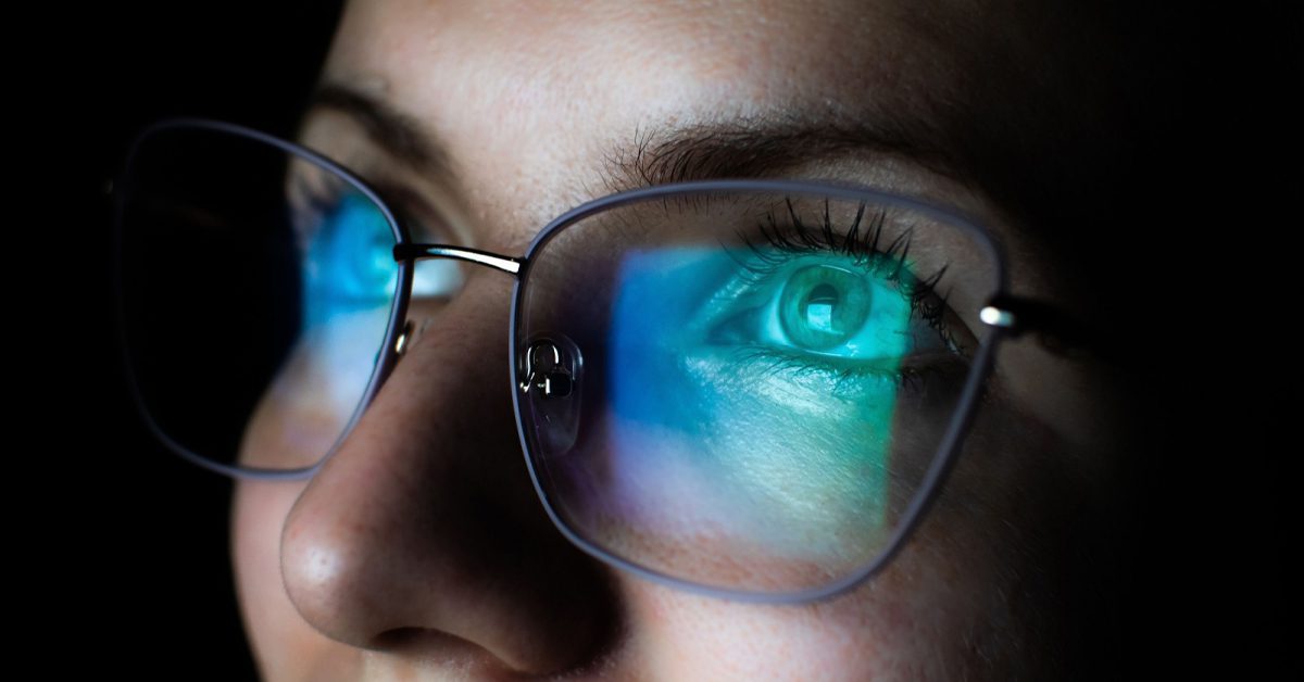 Blue light blocking glasses